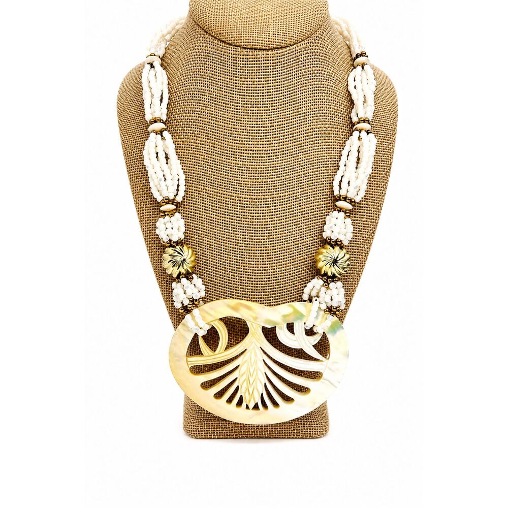 VINTAGE MOTHER PEARL Necklace Carved Shell Pendant Multi Strand Bead